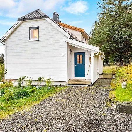 Holiday home Midsund Vii *