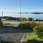 6 Person In Midsund-by Traum * Aukra