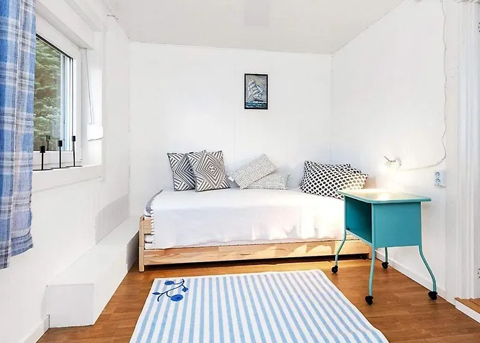 6 Person In Midsund-by Traum Vakantiehuis