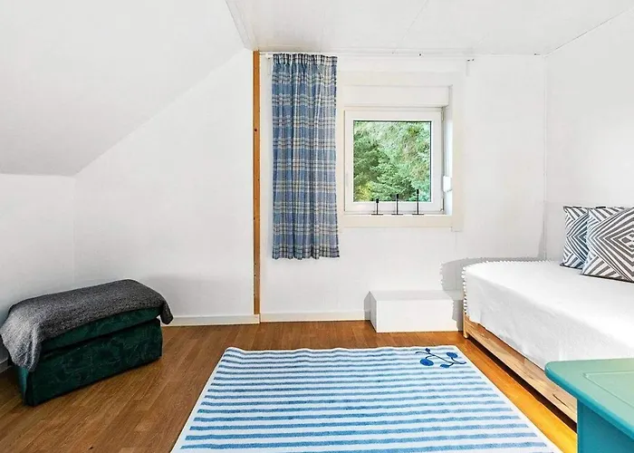 6 Person In Midsund-by Traum Vakantiehuis