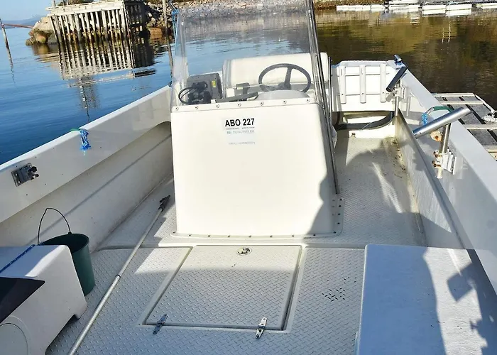 6 Person In Midsund-by Traum Vakantiehuis