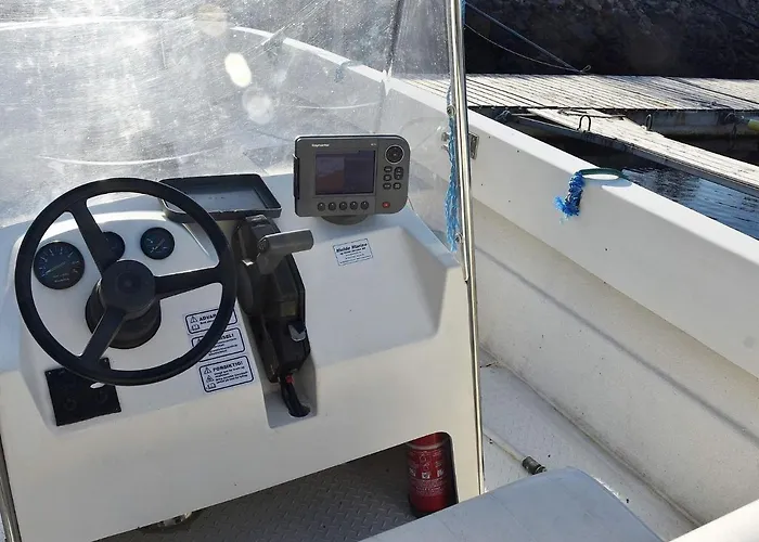 6 Person In Midsund-by Traum Vakantiehuis *